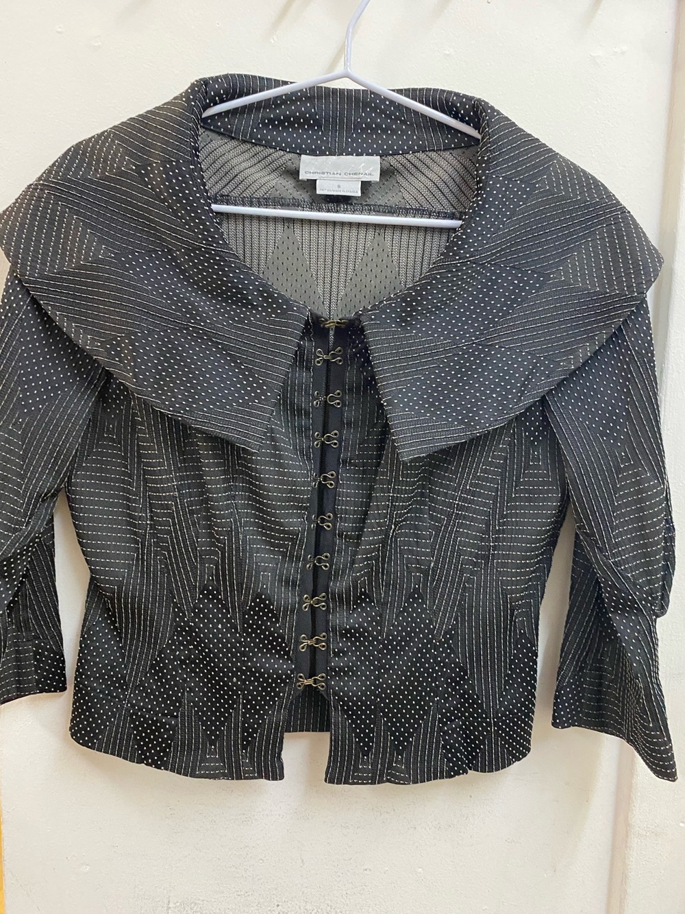 Vintage Muse by Christian Chenail Black Patterned Hook-and-Eye Jacket